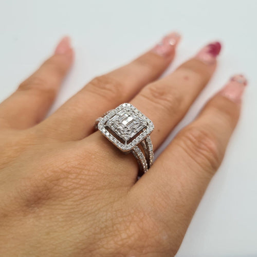 Bague 53 Bague en or blanc 18k avec diamants 58 Facettes #4967