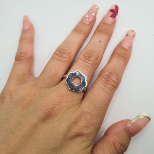 Bague 54 Bague fleur en or blanc 18k avec diamant 0,03 ct 58 Facettes #4970