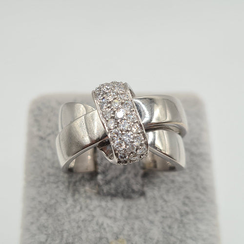 Bague 54 Bague en or blanc 18k et diamants 58 Facettes #4981