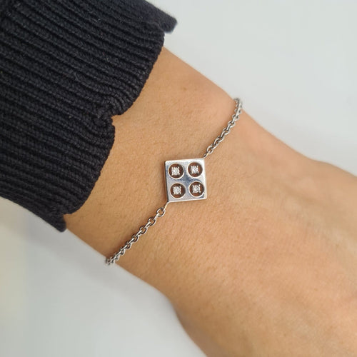 Bracelet Bracelet chaîne en or blanc 18k 58 Facettes #4983