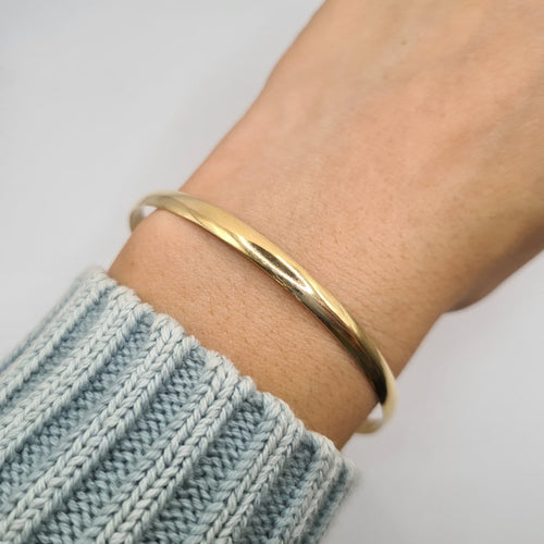 Bracelet jonc en or jaune 18 carats 58 Facettes #5064