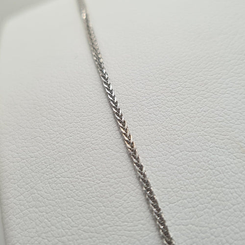 Collier chaîne en or blanc 18k 58 Facettes #BT32