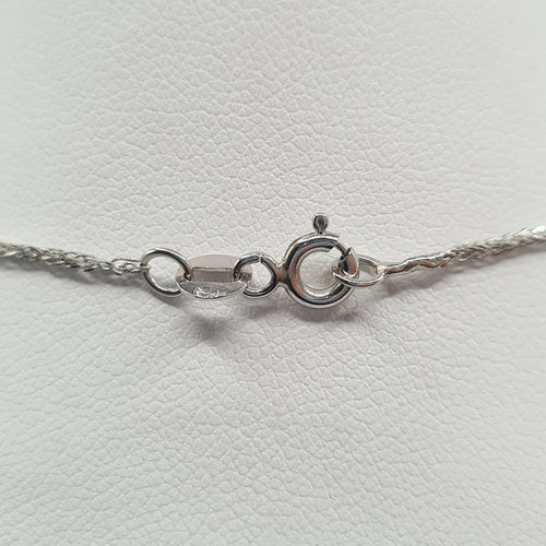 Collier chaîne en or blanc 18k 58 Facettes #BT32