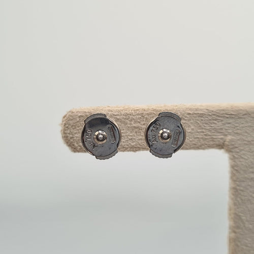 Boucles d’oreilles en or blanc 18k avec diamants naturels 58 Facettes #BT38