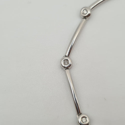 Collier chaîne en or blanc 14k 58 Facettes #BT36