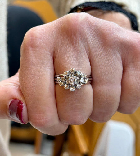 Bague 57 Bague ancienne en or blanc et diamants 58 Facettes 13367
