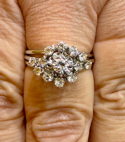 Bague 57 Bague ancienne en or blanc et diamants 58 Facettes 13367