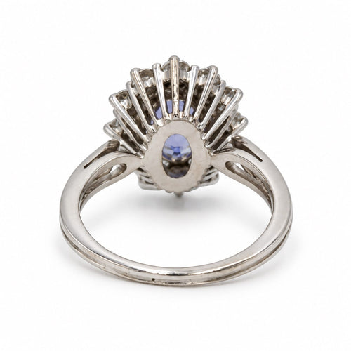 Bague Marguerite en or blanc 750‰, saphir et diamants 58 Facettes 260283R
