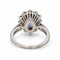 Bague Marguerite en or blanc 750‰, saphir et diamants 58 Facettes 260283R
