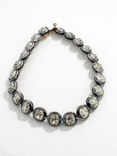 Bracelet rivière en or avec diamants taille coussin ancienne, époque victorienne 58 Facettes 615/26 B