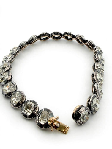 Bracelet rivière en or avec diamants taille coussin ancienne, époque victorienne 58 Facettes 615/26 B