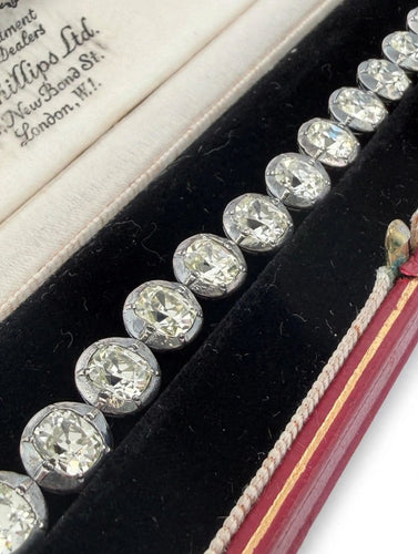 Bracelet rivière en or avec diamants taille coussin ancienne, époque victorienne 58 Facettes 615/26 B