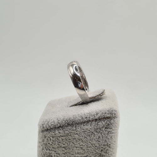 Bague alliance en or blanc 18 carats avec diamant 58 Facettes #BT6