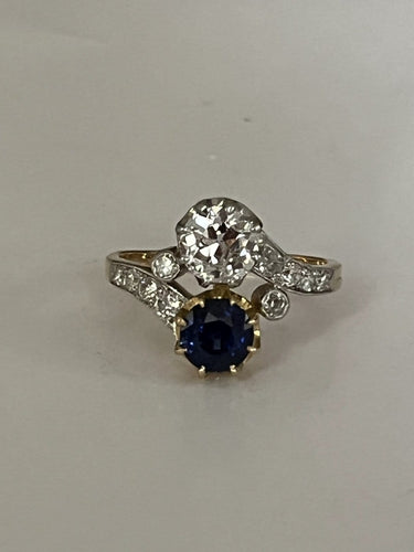 Bague 57 Bague ancienne toi et moi en platine et or jaune 18k, saphir et diamants 58 Facettes LOT 6903