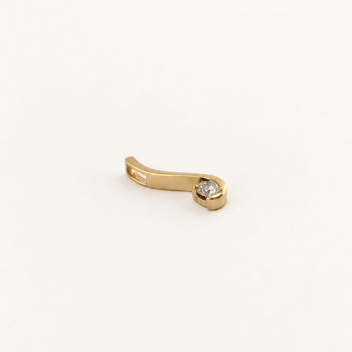Pendentif Pendentif en or jaune 18 carats avec diamant taille brillant 58 Facettes 38027