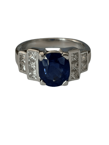 Bague 54 Bague en or gris 18k, saphir de Ceylan et diamants 58 Facettes LOT 8124