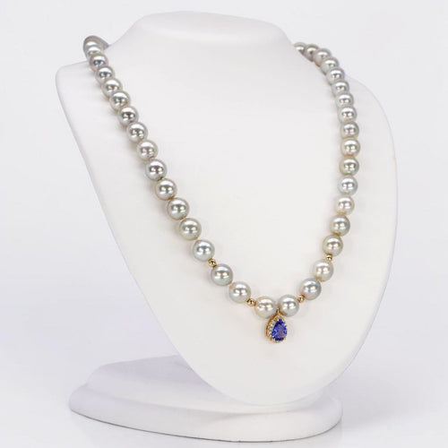 Collier Collier de perles Akoya japonaises, tanzanite certifiée et diamants en or 14k 58 Facettes N002
