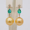 Boucles d'oreilles Boucles d’oreilles pendantes en or 18k, perles des mers du Sud, émeraudes et diamants 58 Facettes E0070
