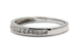 Bague 51 Alliance américaine contemporaine en or blanc 18 carats, diamants taille princesse, environ 0,27 ct 58 Facettes B1002
