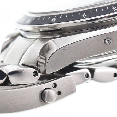 Montre Omega - Montre Speedmaster à calendrier triple, chronographe automatique en acier inoxydable 58 Facettes k9vn85ddqu