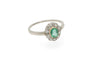 Bague 56 Bague vintage en or blanc 14 carats, émeraude et diamants 58 Facettes 13747
