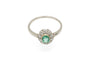 Bague 56 Bague vintage en or blanc 14 carats, émeraude et diamants 58 Facettes 13747