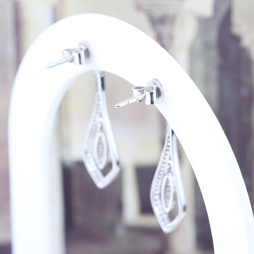 Boucles d'oreilles Boucles d’oreilles pendantes en or blanc 18k et diamants 0,75 ct 58 Facettes 2B-H