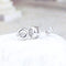 Boucles d'oreilles Boucles d’oreilles en or blanc 18 carats avec diamants 58 Facettes 2B-Z