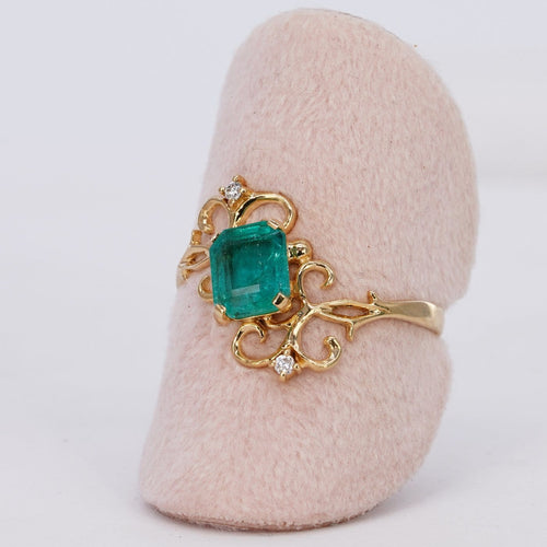 Bague 59 Émeraude en volutes - Bague en or jaune 18 carats avec émeraude et diamants 58 Facettes R0015