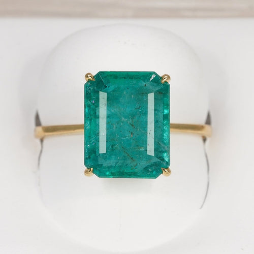 Bague 60 Bague solitaire en or jaune 18k avec émeraude naturelle de 5,80 ct 58 Facettes R0013