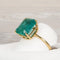 Bague 60 Bague solitaire en or jaune 18k avec émeraude naturelle de 5,80 ct 58 Facettes R0013