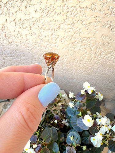 Bague 58.5 Bague solitaire en or jaune 18 carats avec citrine 58 Facettes 408