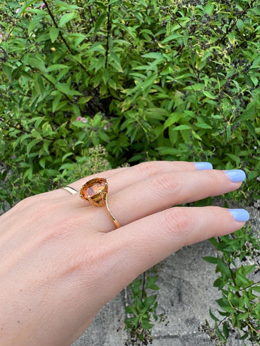Bague 58.5 Bague solitaire en or jaune 18 carats avec citrine 58 Facettes 408