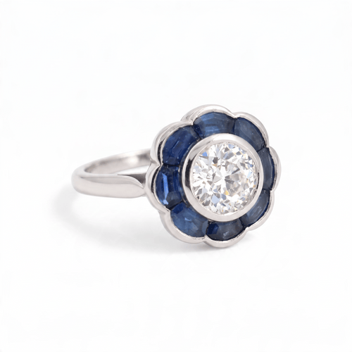 Bague 48 Bague Art déco en platine, diamant taille ancienne 0,90 ct et saphirs naturels 58 Facettes RI-1097