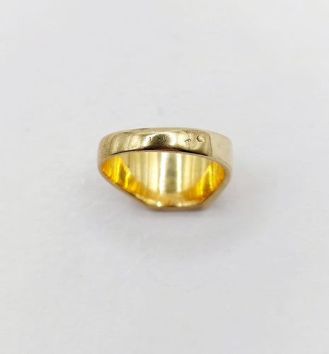 Bague 46.5 Chevalière ancienne en or 18k avec blason, couronne de marquis et sceau 58 Facettes A08054