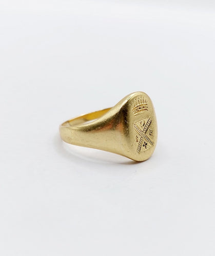 Bague 48 Chevalière antique en or 18k avec armoiries françaises et couronne de comte 58 Facettes A08055