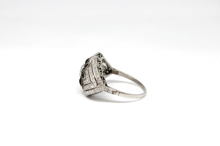 Bague 58 Bague Art déco en platine, diamants et onyx 58 Facettes ANILLO 23