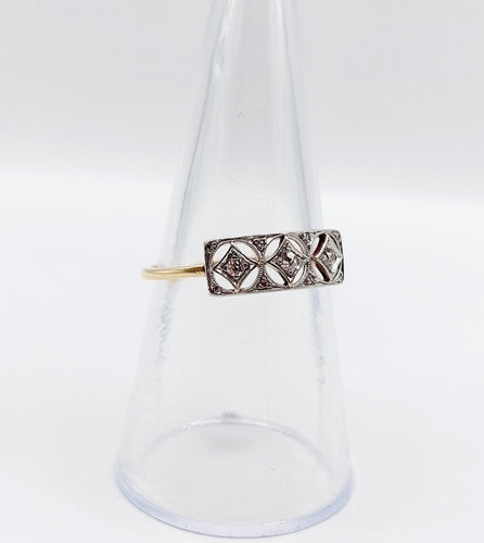 Bague 54 Bague jarretière Art déco en or 18k et platine, diamants taille ancienne 58 Facettes A08101