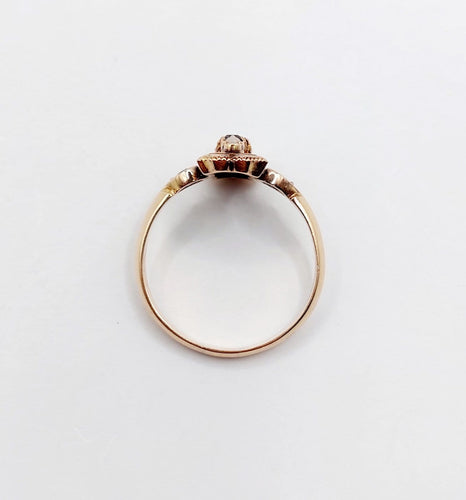 Bague 57.5 Bague marquise ancienne en or rose 18k, saphirs et perles, vers 1890 58 Facettes A08102