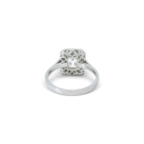 Bague 53 Art déco - Bague en platine sertie de diamants 58 Facettes 678