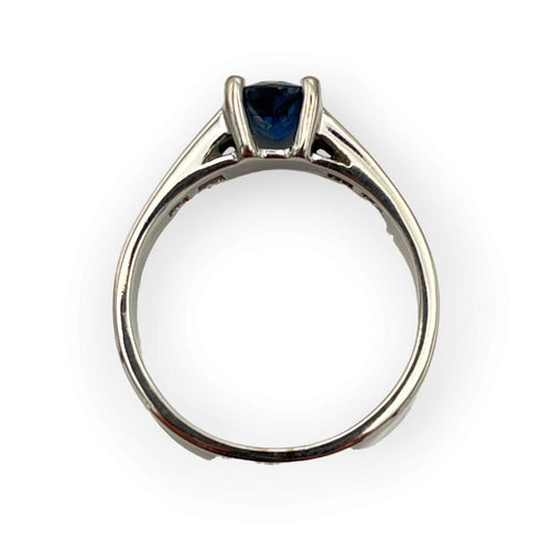 Bague 54 Bague solitaire en or blanc 750, saphir ovale et diamants 58 Facettes 149073223