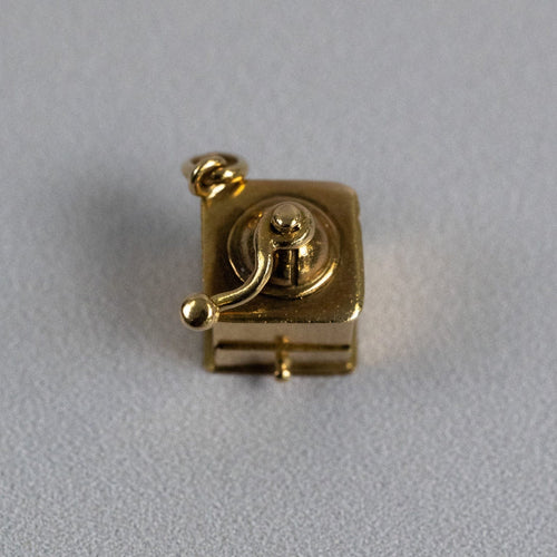 Pendentif Pendentif moulin à café vintage en or jaune 18 carats 58 Facettes