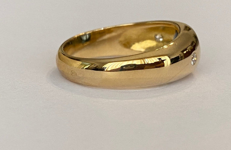 Bague 60 Bague pour homme en or jaune 18k avec saphir bleu et diamants 58 Facettes ring