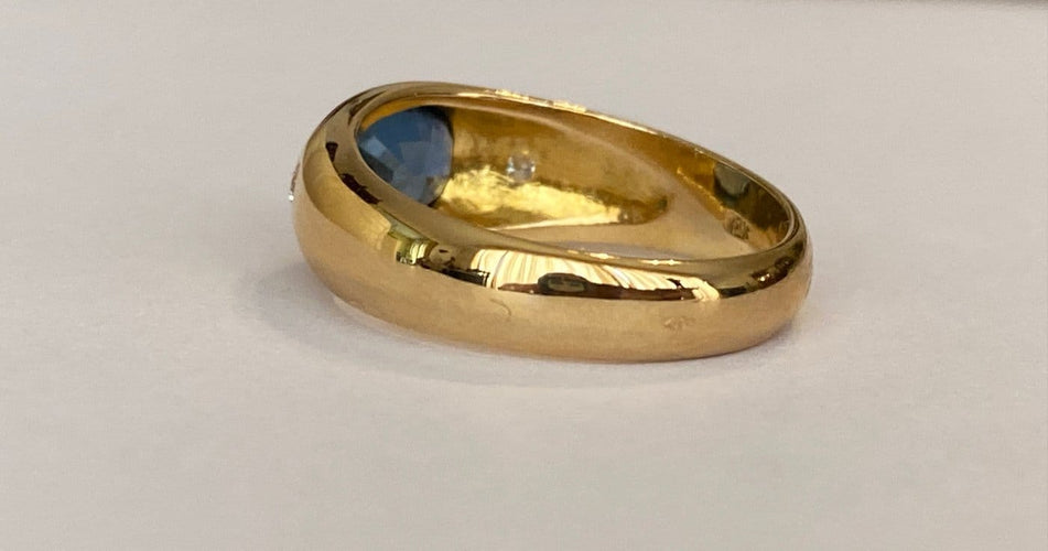 Bague 60 Bague pour homme en or jaune 18k avec saphir bleu et diamants 58 Facettes ring