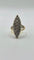Bague 56 Bague marquise ancienne en or jaune et gris 18k, pavée de 19 diamants 58 Facettes Bague marquise
