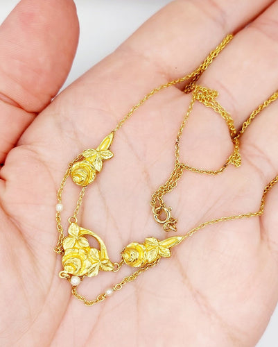Collier Art nouveau - Collier en or 18k, fleurs et perles, vers 1910 58 Facettes A08131