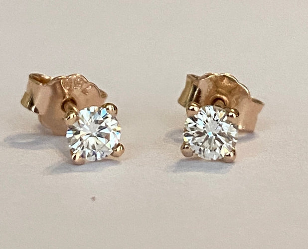 Boucles d'oreilles Boucles d’oreilles - Puces solitaires en or rose 18 carats avec diamants (0,39 ct) 58 Facettes earrings