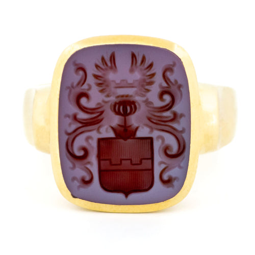 Bague 66 Bague chevalière armoriée en or 14k et cornaline intaille 58 Facettes 84EF1785073345599B2E6B4BC7956834