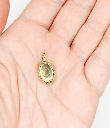 Pendentif Pendentif reliquaire ancien en or 18k, vers 1900 58 Facettes A08133