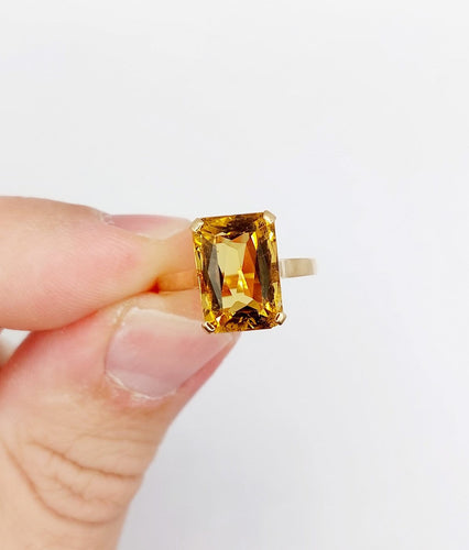 Bague 51 Bague cocktail Art déco en or rose 18k, citrine 4,40 ct (vers 1970) 58 Facettes A08137